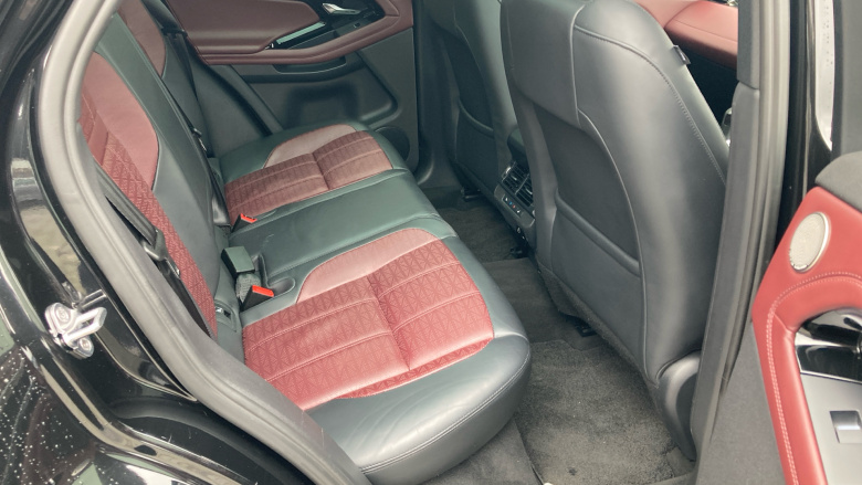 Land Rover Range Rover Evoque 2.0 D200 R-Dynamic HSE 5dr Auto Diesel Hatchback